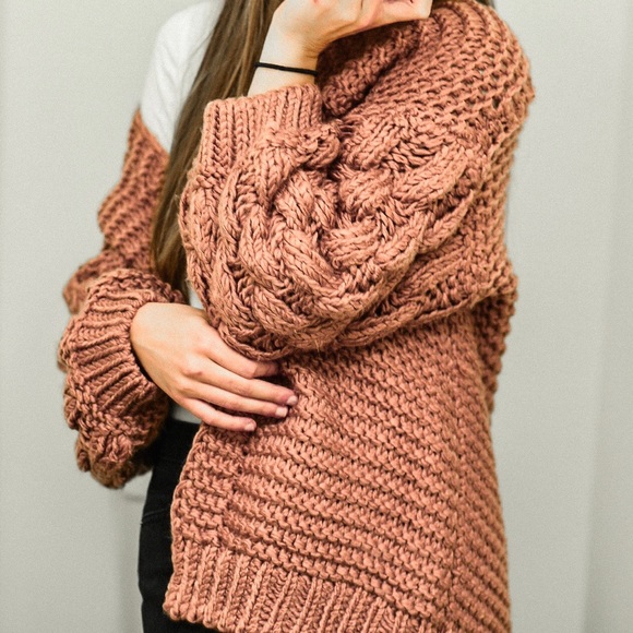 LAST ONE 🍂The HAILEY Chunky Cardigan - MAUVE - Picture 4 of 8